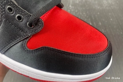 1 Resilient FD4810-061 95 Jordan Retro  High OG Bred Satin 1017